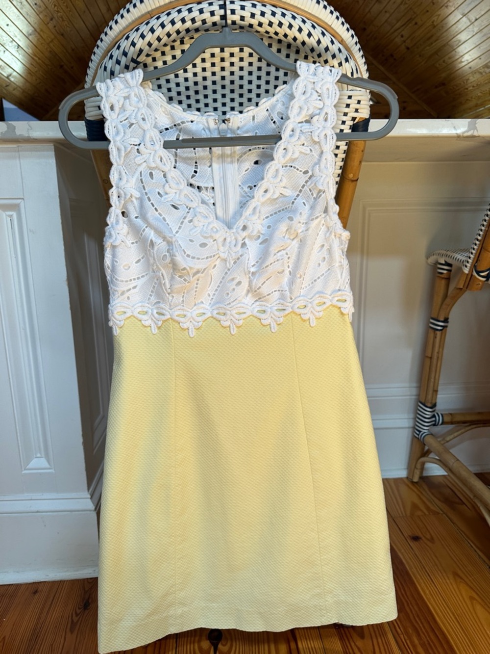 Lilly Pulitzer White Lace & Yellow Mini Dress - Picture 1 of 4